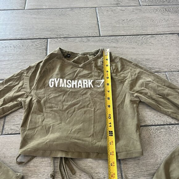 Gymshark Cropped Long Sleep Green Tie Small? (247) - Picture 3 of 7
